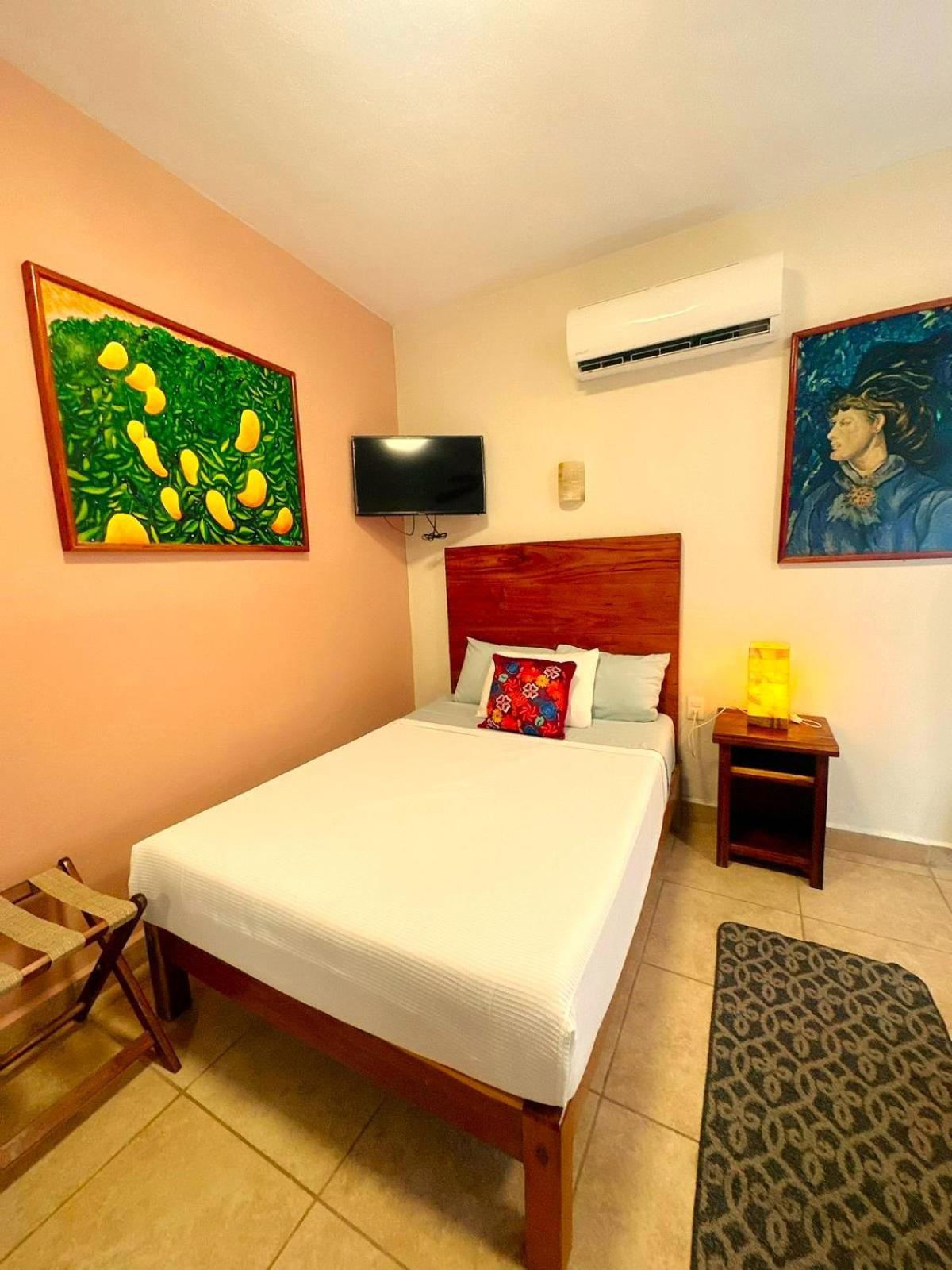 Hotel El Roble *